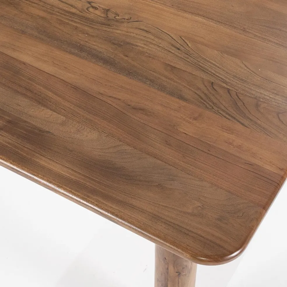 Acacia houten eettafel met afgeronde hoeken