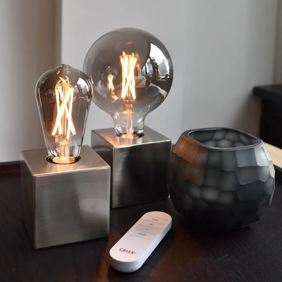 Calex Smart Home E27 Globe LED filament smoke G125