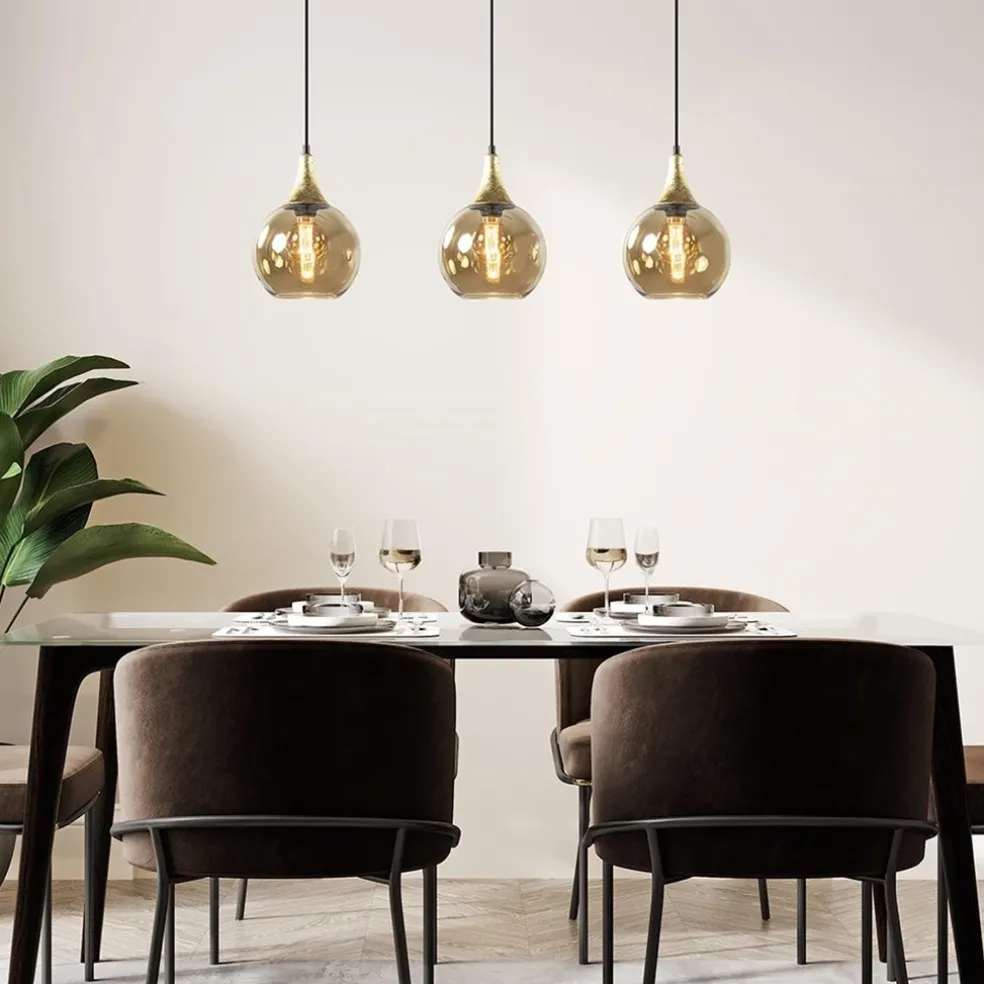 Chique 3-lichts hanglamp zwart/goud met amber glas