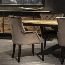 Comfortabele armstoel donker taupe met zwarte poot