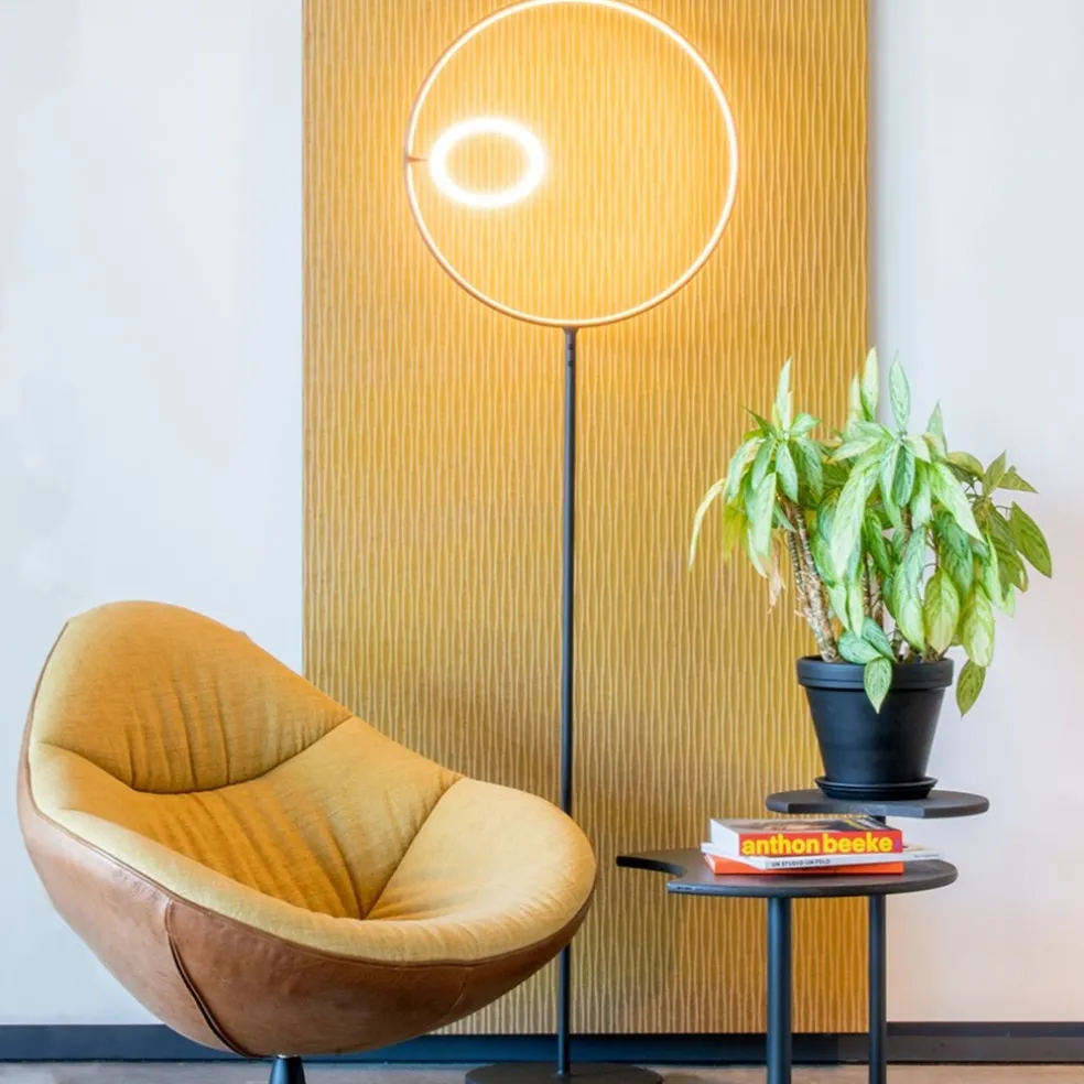 Design vloerlamp zwart met dubbele LED ring