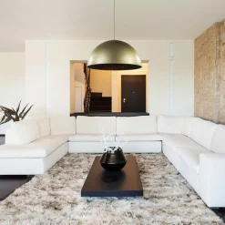 Grote hanglamp koepel mat goud met zwart 70 cm