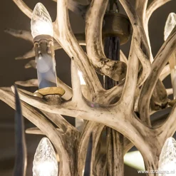 Grote 12-lichts kroonluchter met geweien