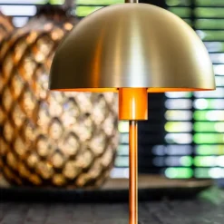 Kleine retro tafellamp Merel antiek brass