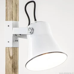 Landelijke 2-lichts vloerlamp hout met witte kappen