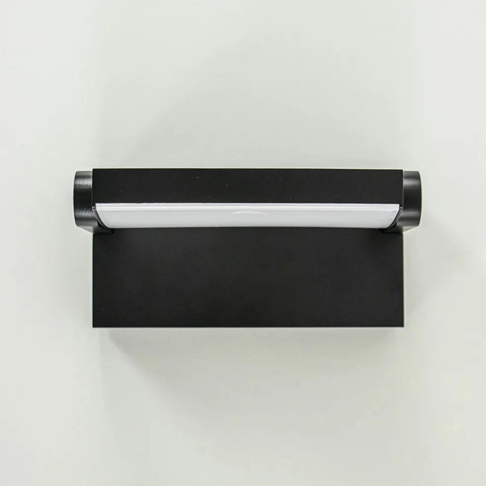 LED buitenlamp zwart met draaibare kap