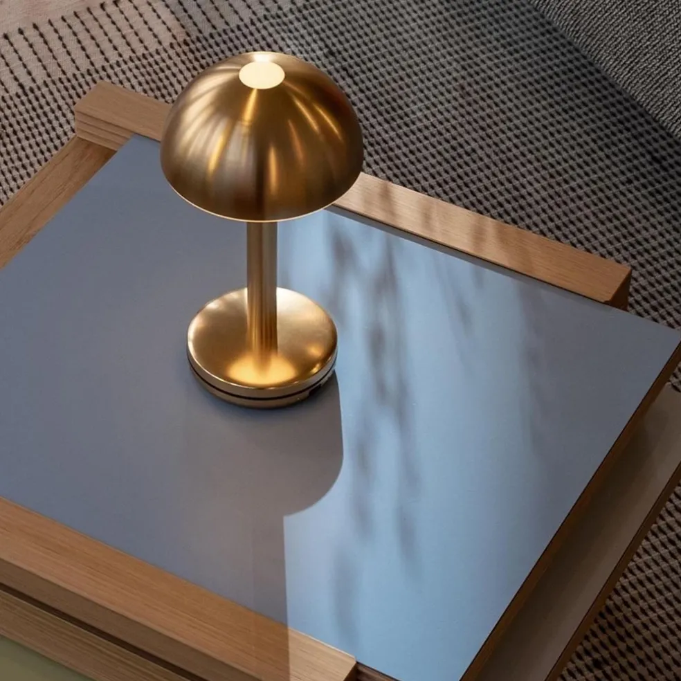 Luxe LED tafellamp oplaadbaar goud dimbaar