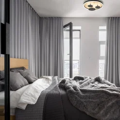 Moderne LED plafondlamp zwart met houtlook 40 cm dimbaar