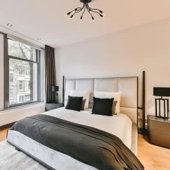 Plafondlamp Kraken klein 8-armen zwart