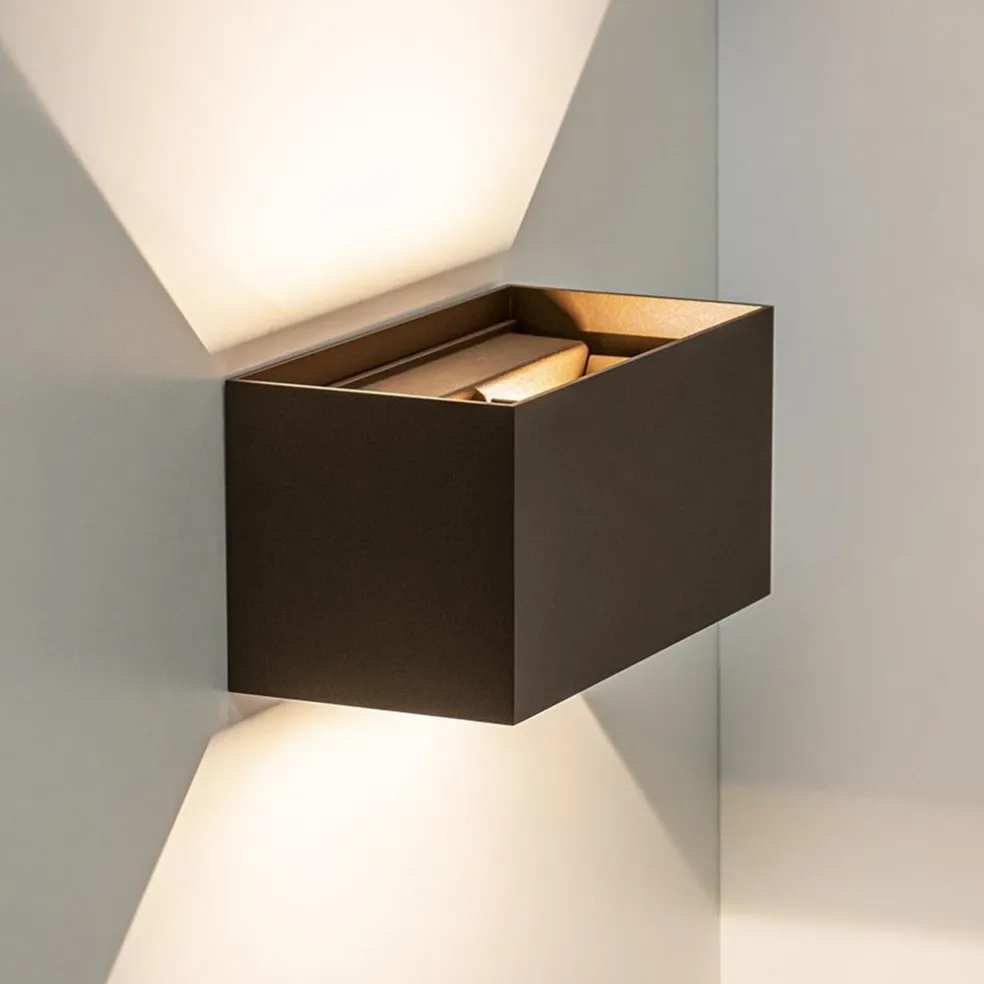 Rechthoekige LED buitenlamp aluminium bruin