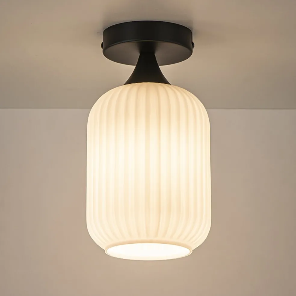 Retro plafondlamp zwart met wit glas