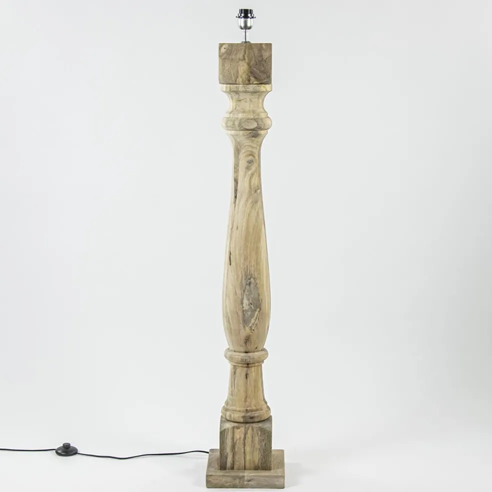 Robuuste lampvoet Robbia hout exclusief kap