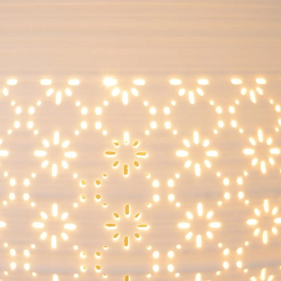 Sfeervolle tafellamp wit porselein decoratief