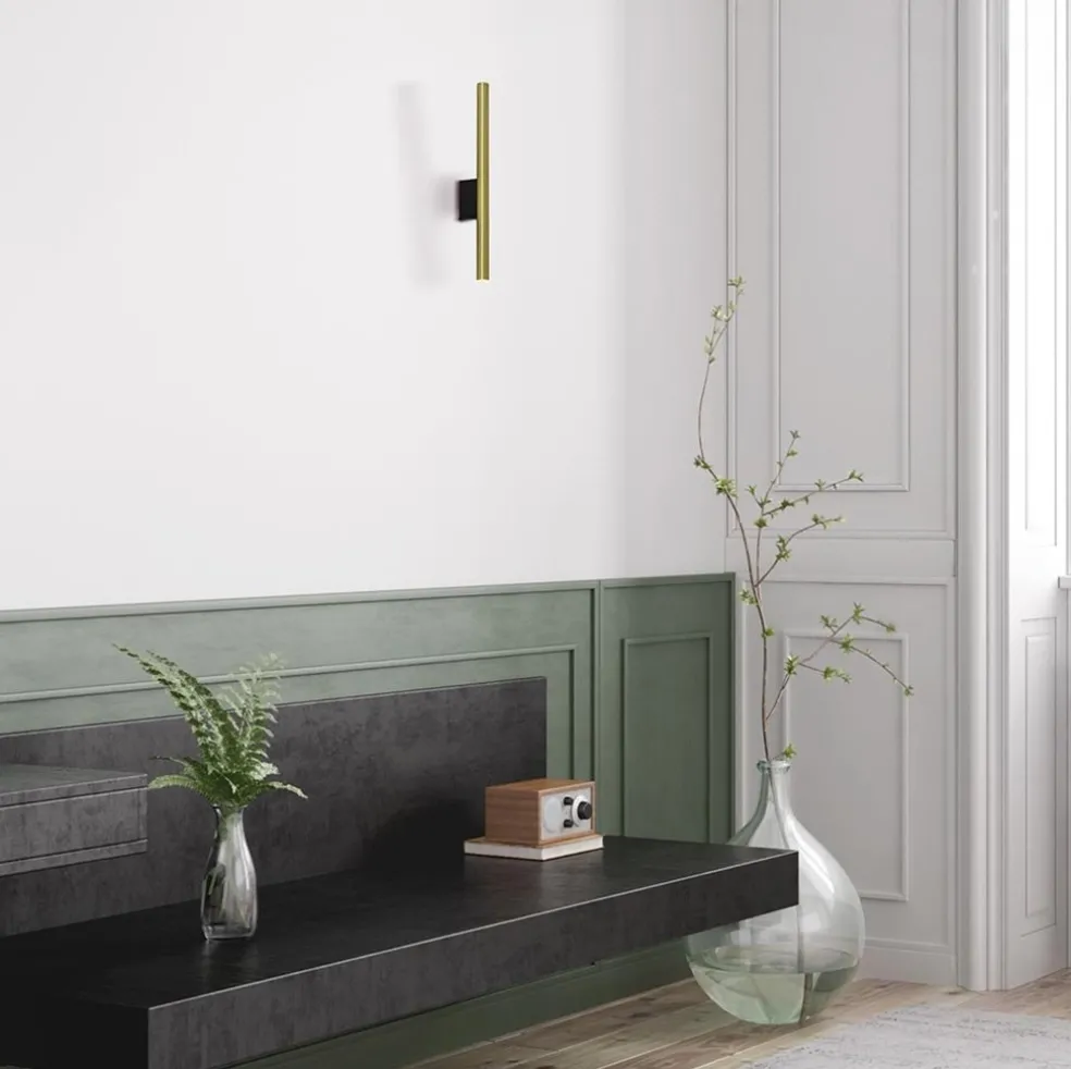 Smalle wandlamp cilinder zwart met solid brass