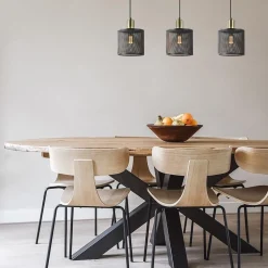 Stoere 3-lichts hanglamp mat zwart met goud