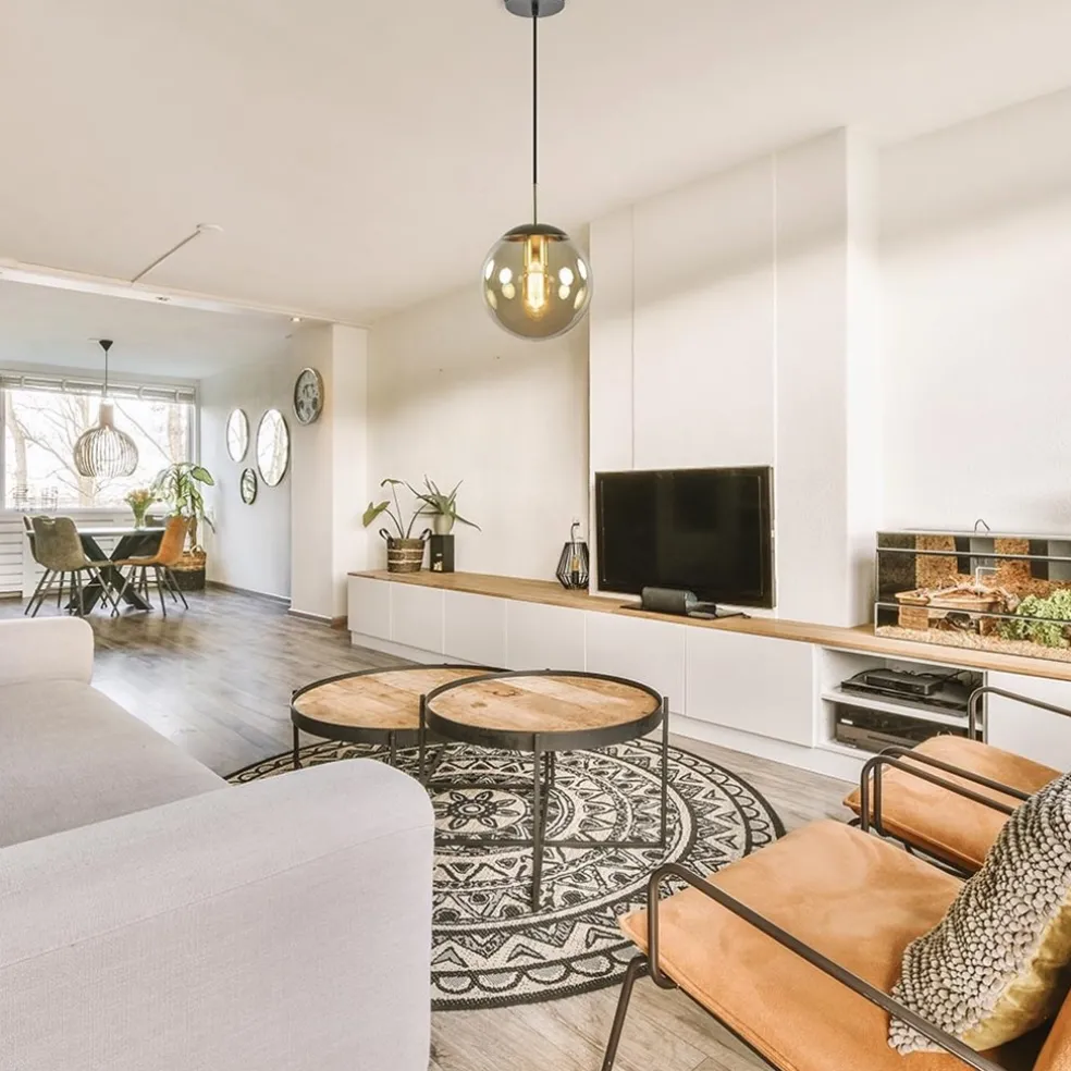 Strak klassieke hanglamp amber glas met messing 20 cm