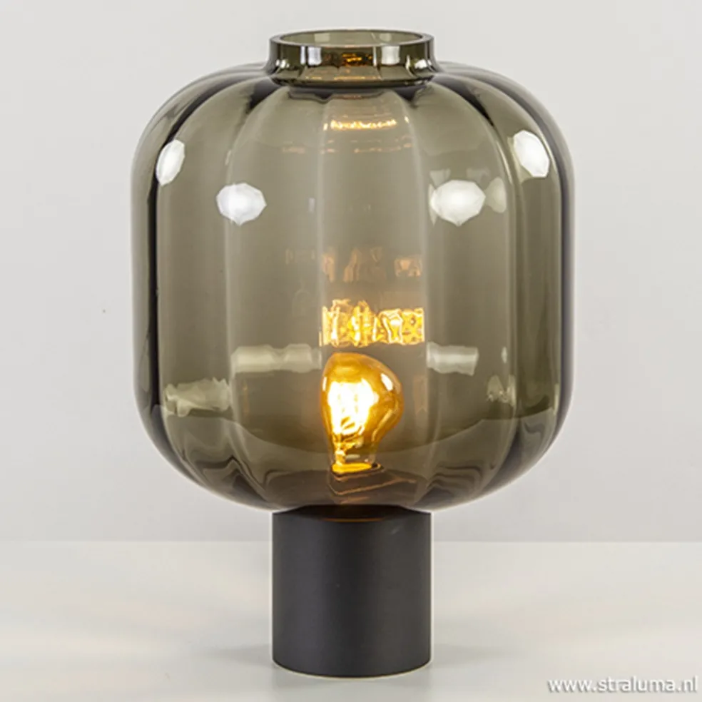 Strak klassieke tafell. met zwart glas