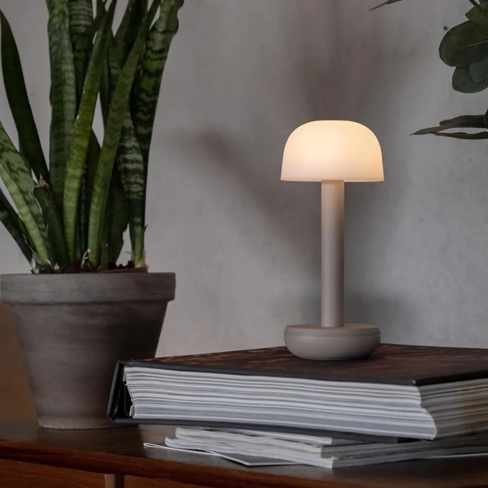 Tafellamp op batterij beige met frosted kap