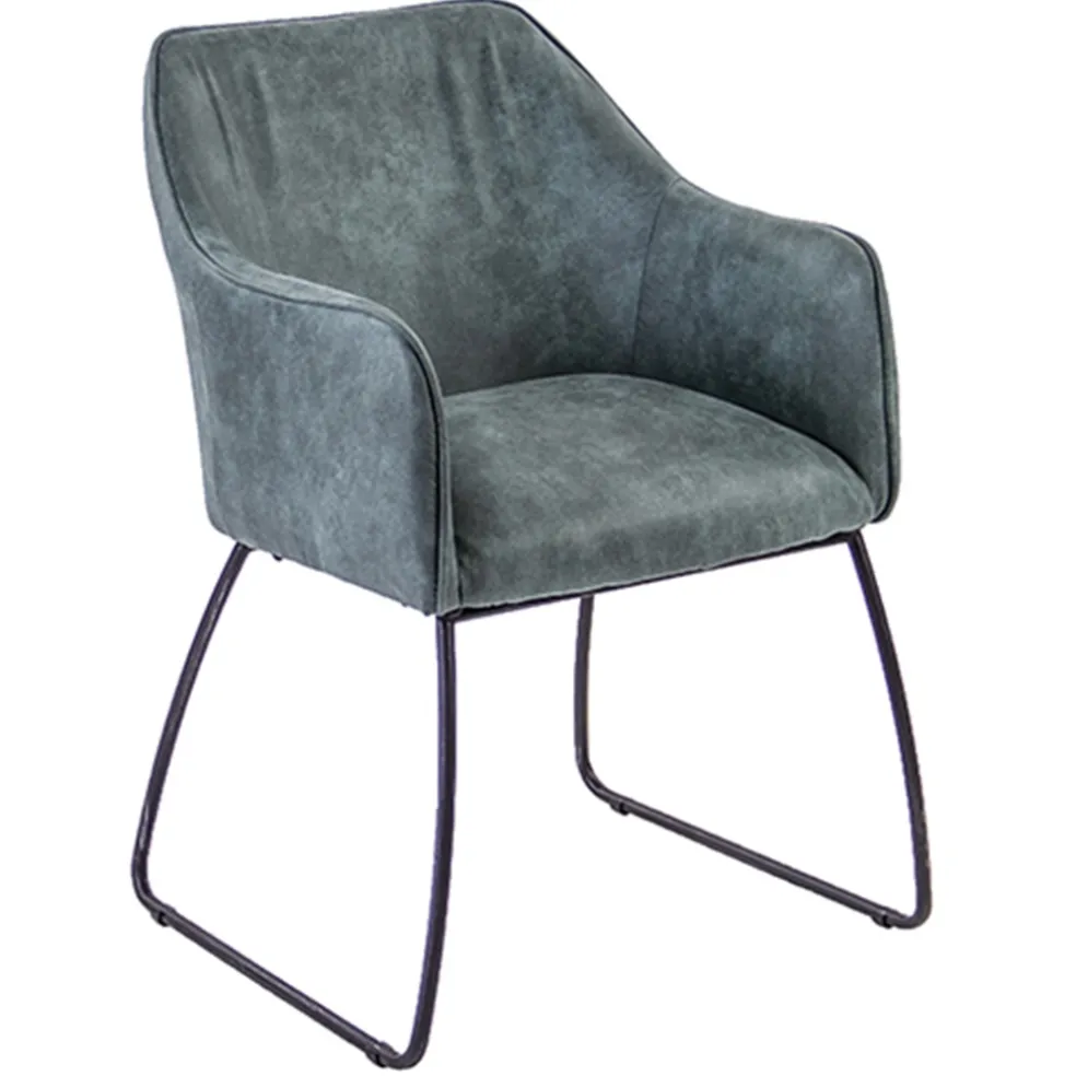 Trendy kuipstoel met zwart metalen poot