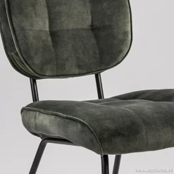 Velourse eetkamerstoel met zwarte poten
