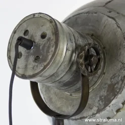 Vloerlamp Junko driepoot zwart/zink