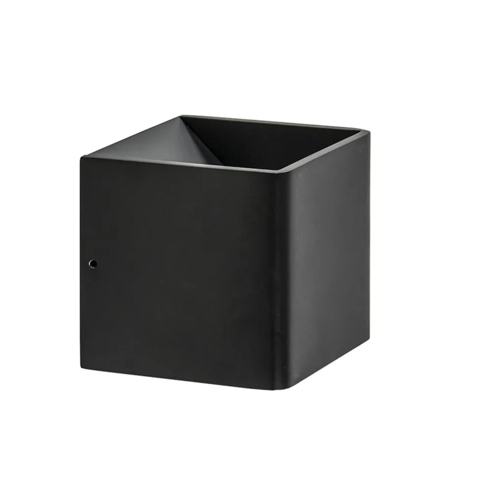 Wandlamp Stretto kubus zwart